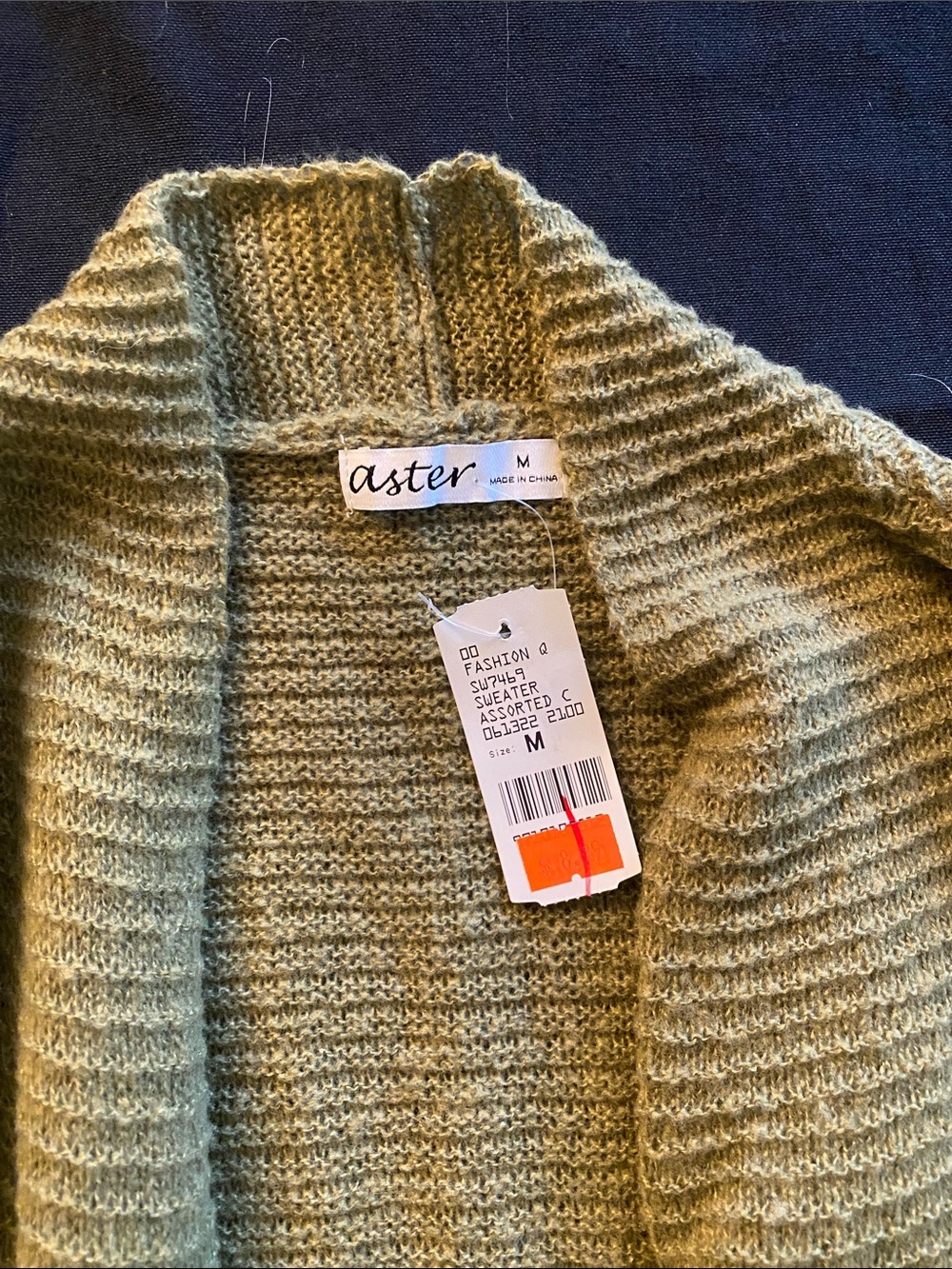 Olive Ribbed Open-Front Cardigan with Pockets - Picture 2 of 3